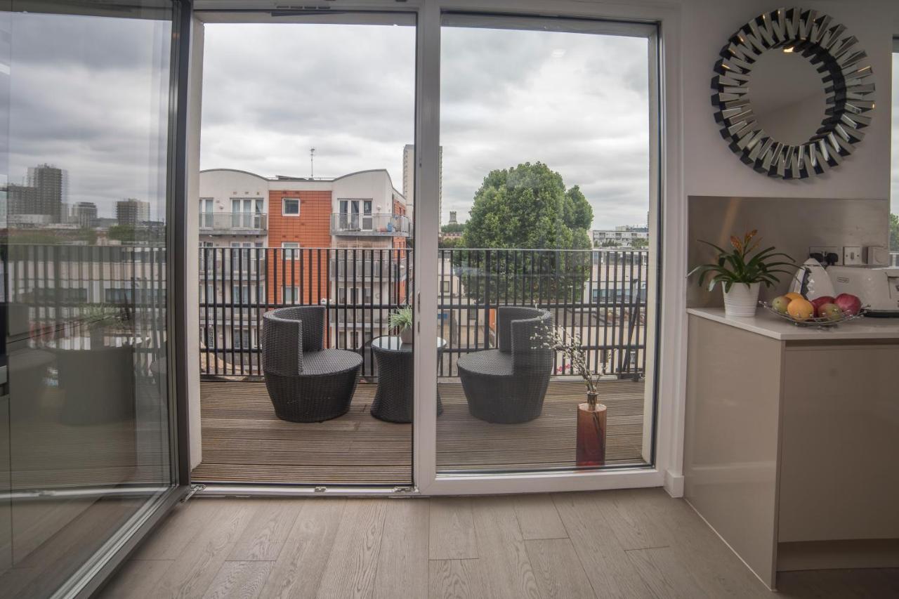 Premier 3 Bed Lux Apartment - Sleeps 8 Лондон Екстериор снимка